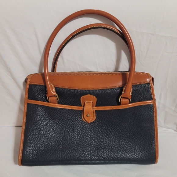 Dooney & Burke Rare Black & British Tan Vintage Shoulder Satchel - Picture 3 of 12